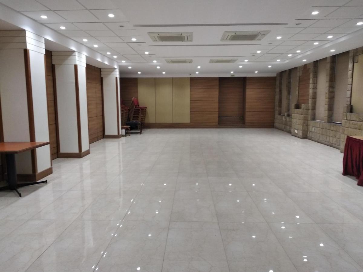 Chryso Hotels Pvt Ltd Ankleshwar Exterior photo